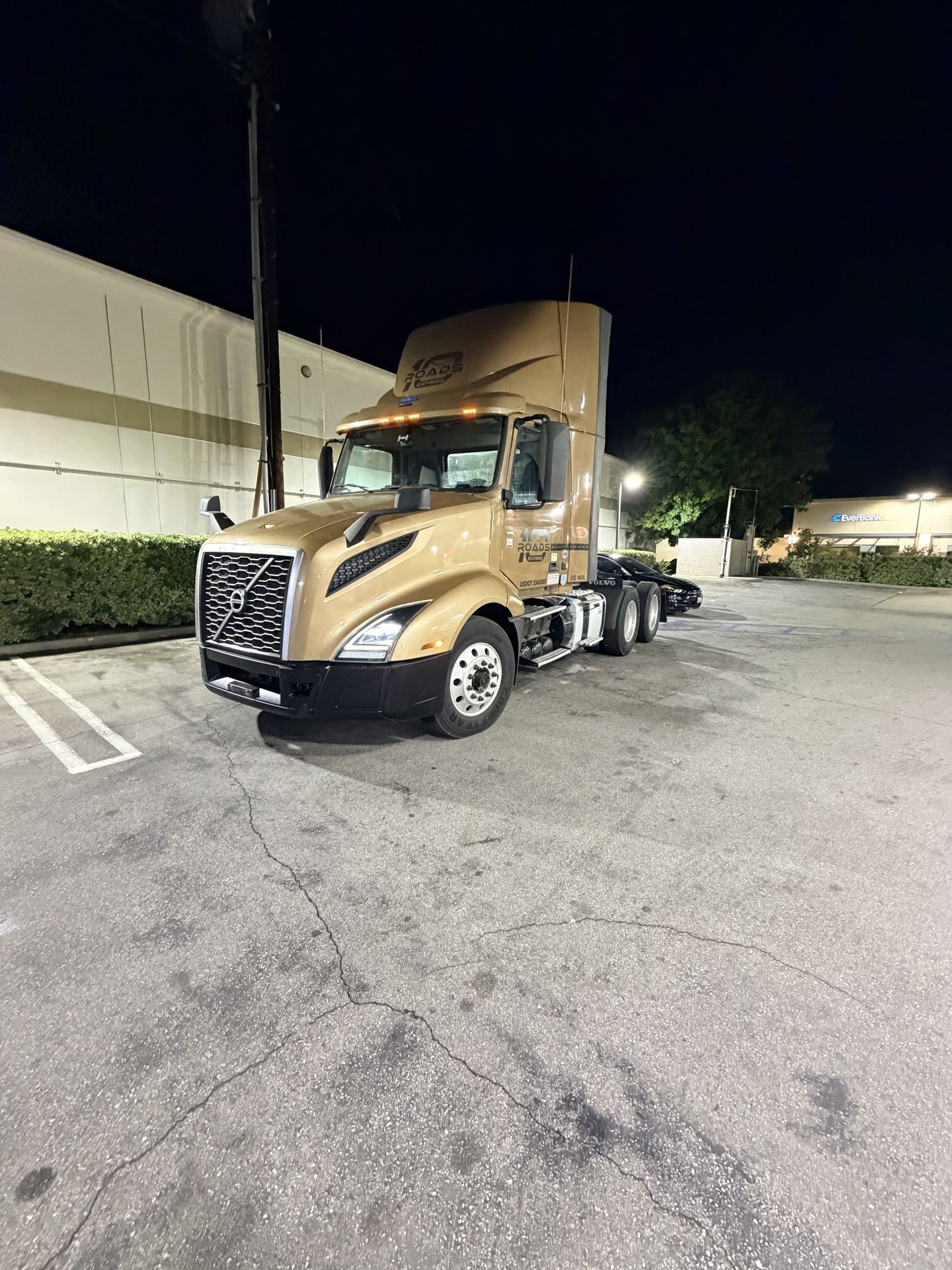 Fastboy Logistics Volvo truck at night